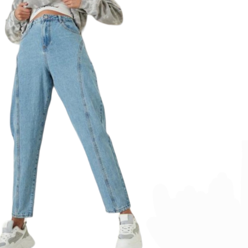 Seamed Tapered Leg jeans
